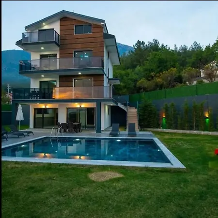 Kosar Villa